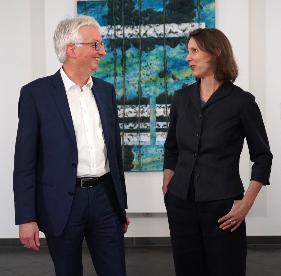 Foto von Staatssekretär Wolfgang Beck und Dr. Verena Staats – 